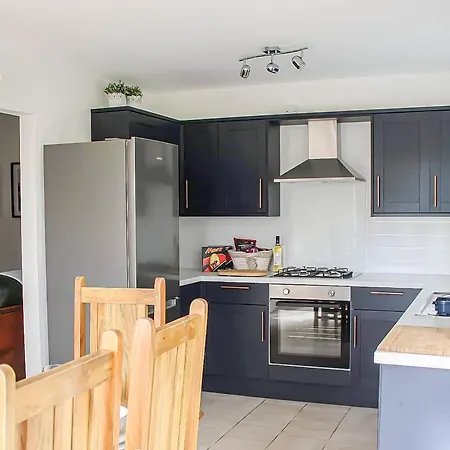 Holiday home The Cinder Warren *